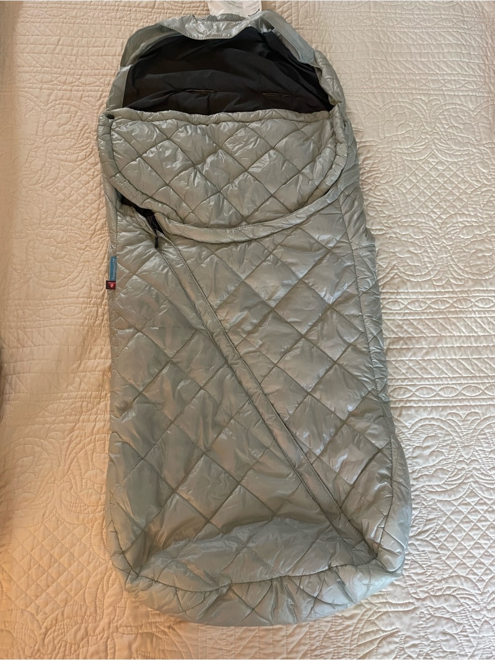 UPPAbaby light grey quilted footmuff